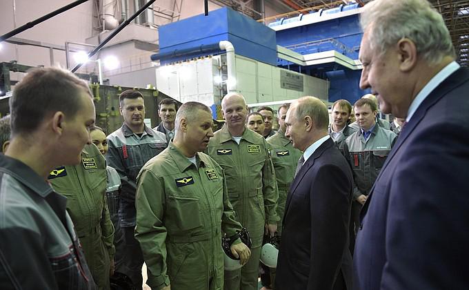 Беседа с рабочими Казанского авиационного завода имени С.П.Горбунова и пилотами самолёта «Ту-160М»